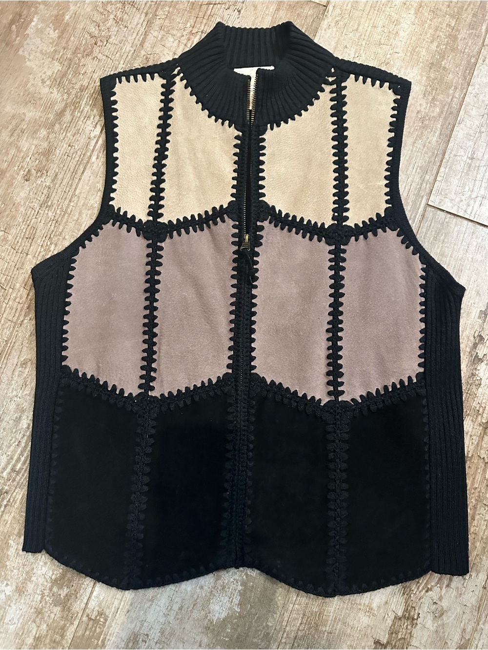Studio Works Genuine Leather & Knit Zip Front Vest Black Large